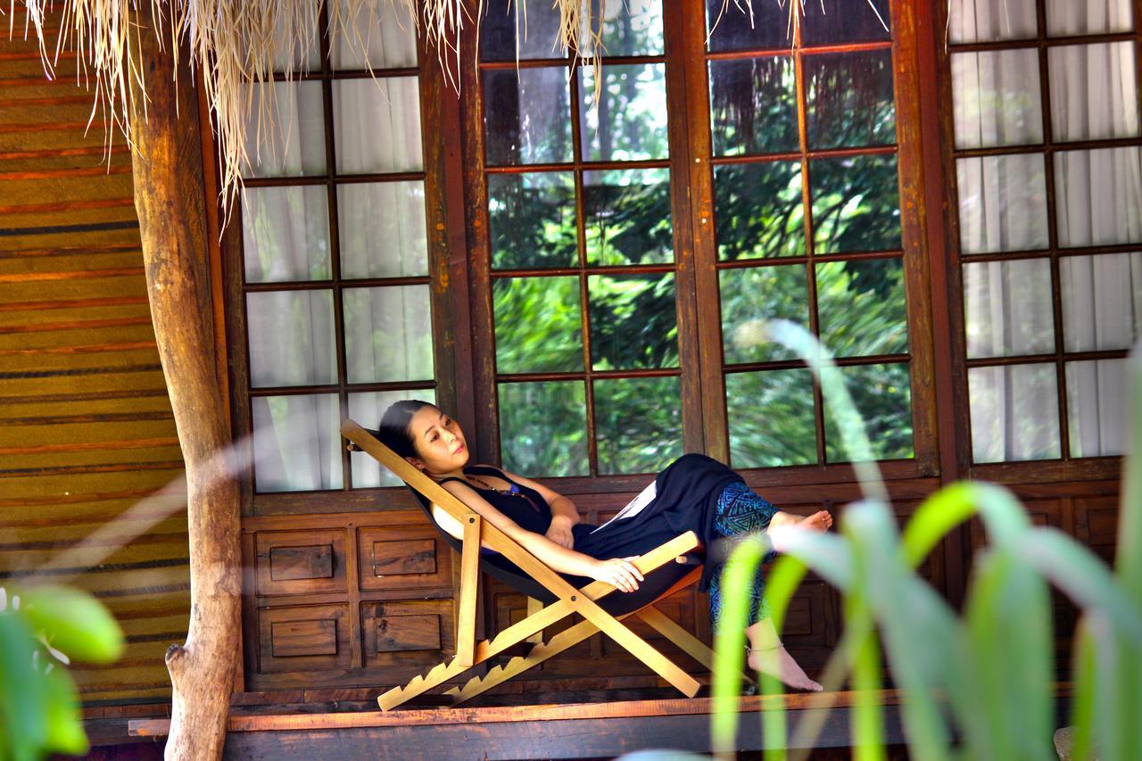 Hotel Athreya Ayurveda Ashram à Habarana Extérieur photo